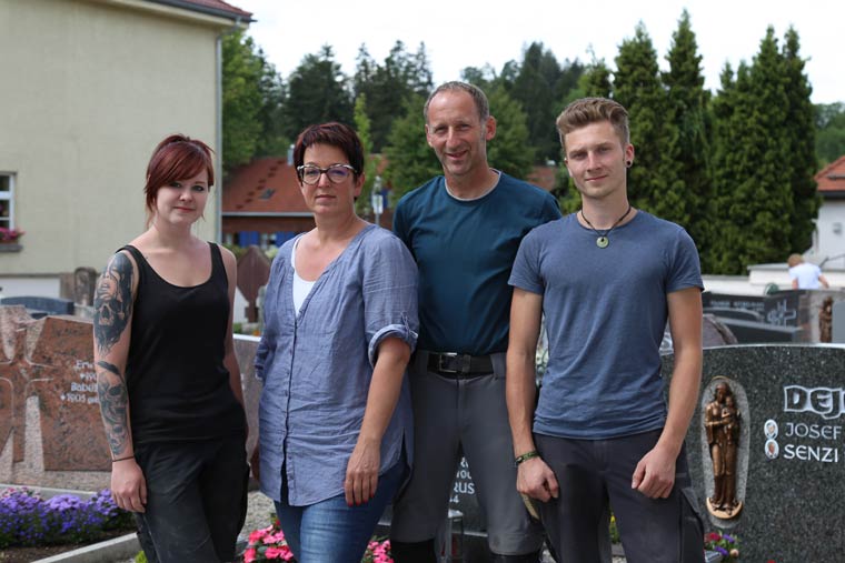 Das Team von Steinmetz Baldauf